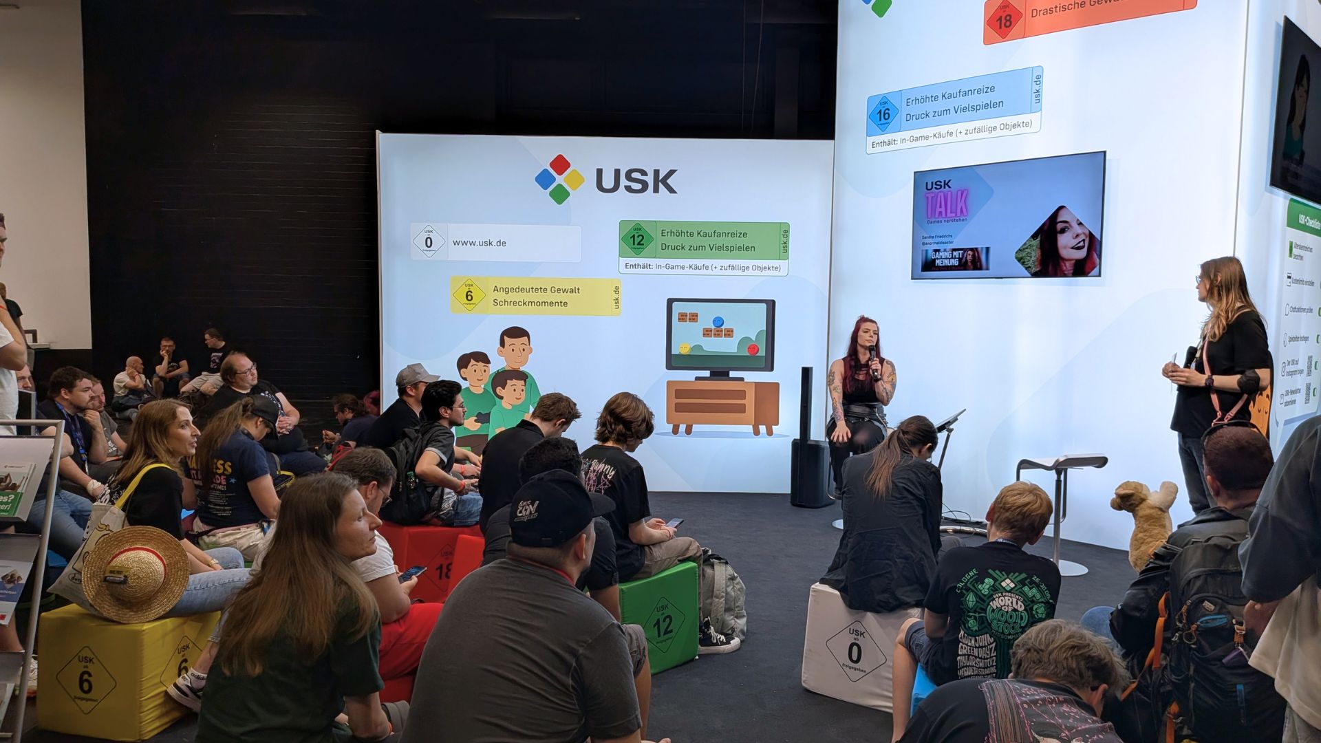 USK-Talk mit Sandra Friedrichs aka @anormaldisaster